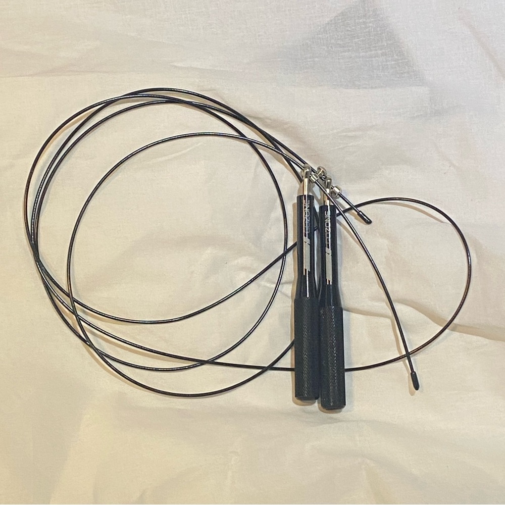 Go Zone Cable Jump Rope - Picture 2 of 4